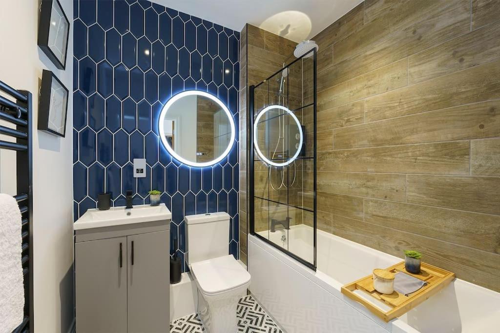 Lilyturf - 2 Bedroom Luxury Apartment By Mint Stays Бристоль Екстер'єр фото